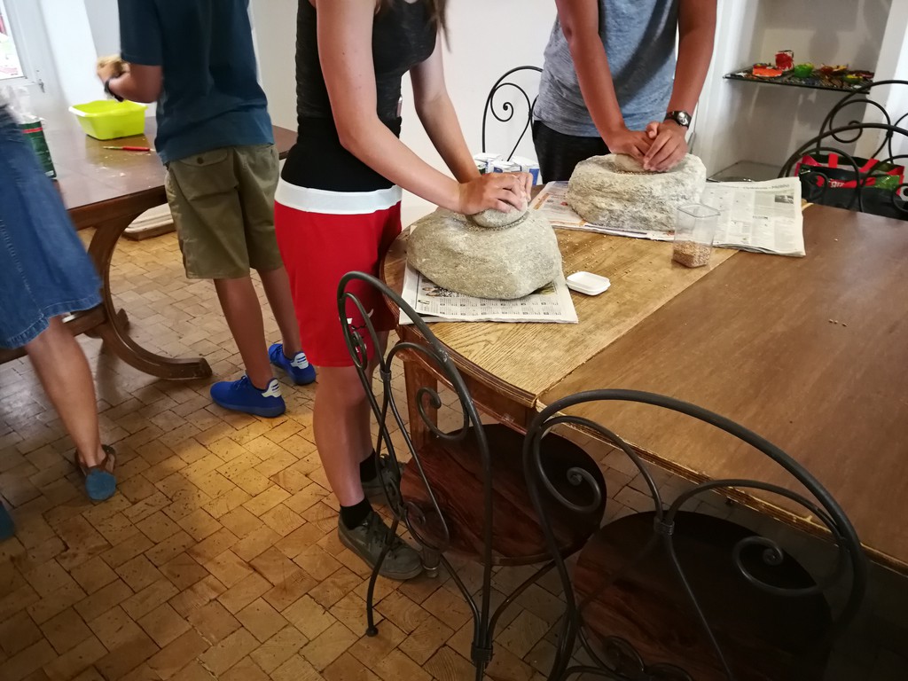 Fabrication de pain antique