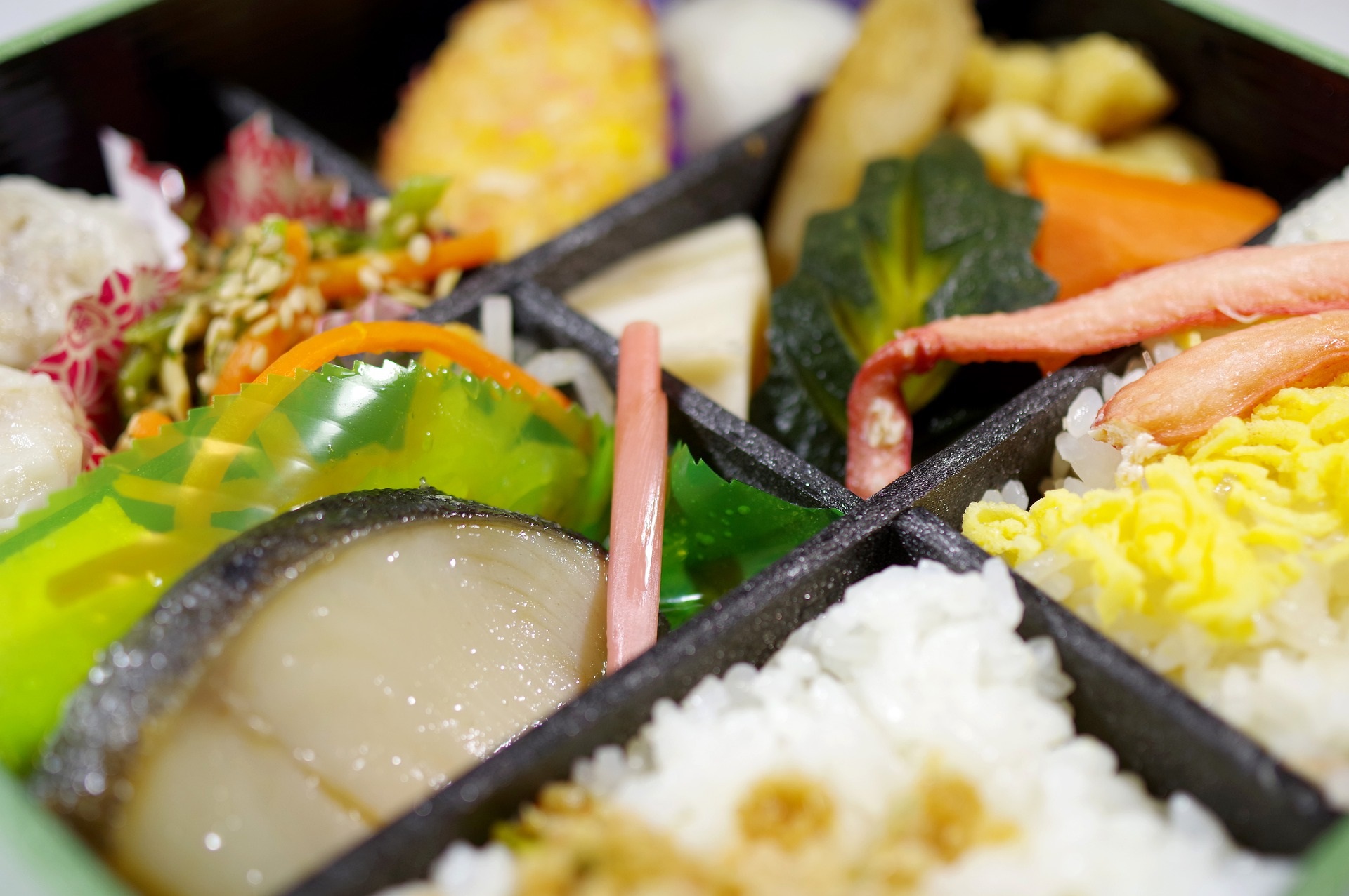 Prépare un repas exotique - Bento, la boîte à merveilles 2021